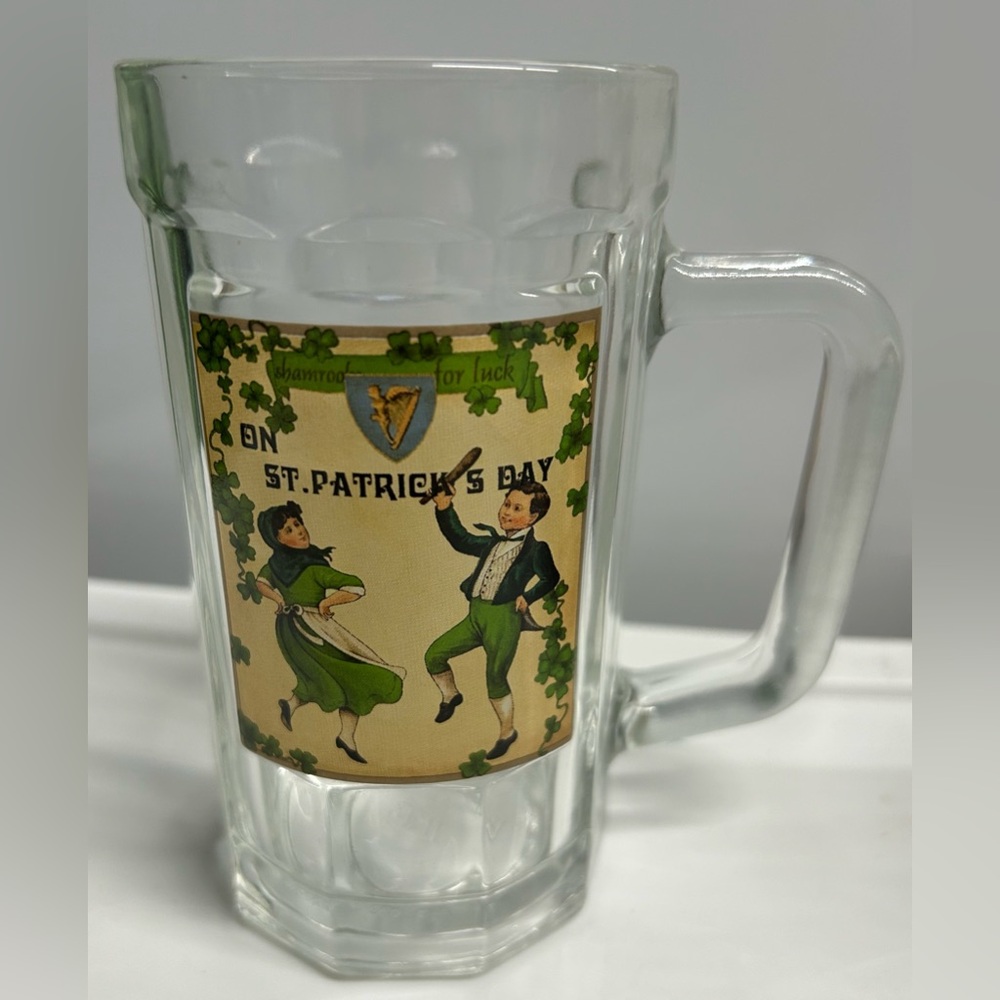 Nantucket Home Glass Beer Stein Mug Shamrock For Luck On St Patrick’s Day